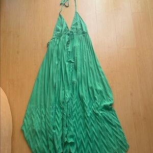 Alice + Olivia Vibrant Green Pleated Dress